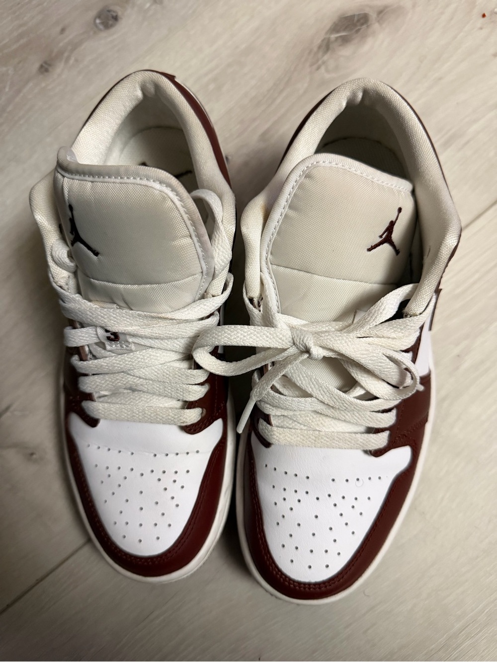 Jordan Low-Top Sneakers in White and Burgundy